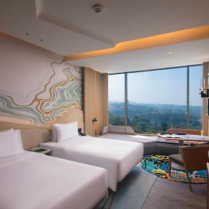 Kamar kembar standard